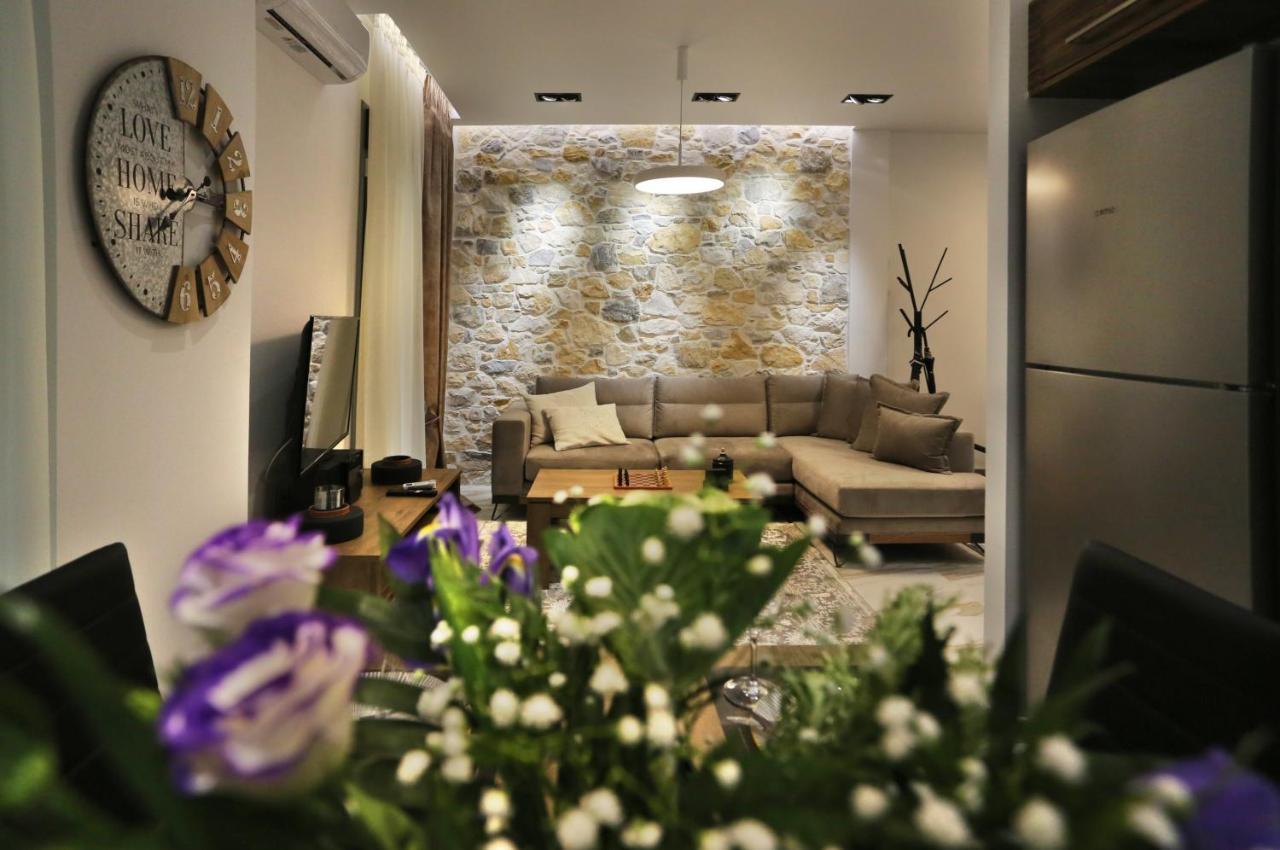 La Larissa Luxury Apartments Peneus Eksteriør billede